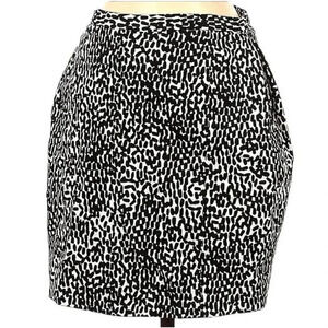 NWOT Diane von Furstenberg White Black Geometric Print Clyde Mini Skirt Size 4